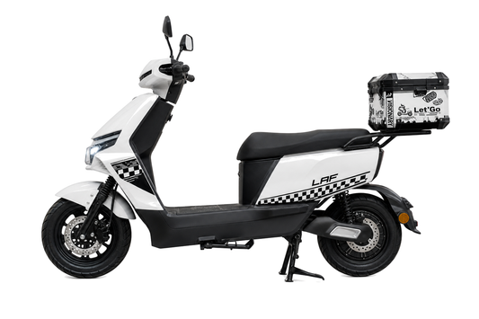 LAF Visionary Scooter – Vista lateral com baú