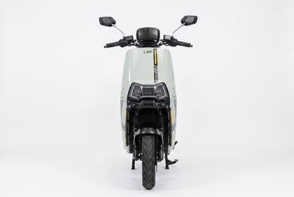 LAF Voltage Scooter – Vista frontal